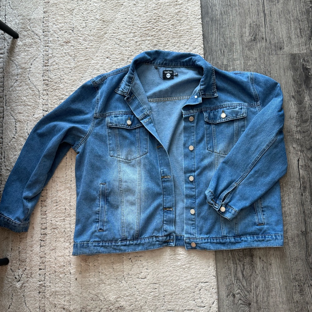 Boxy denim jacket plus size